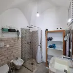 Biancostuni 66 אוסטוני